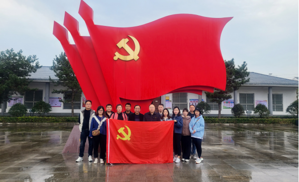 市文旅公司3月份新聞稿（一），?；⑸? 一路同行--駐馬店市文化旅游發(fā)展有限公司開展團(tuán)建活動(dòng)117.png
