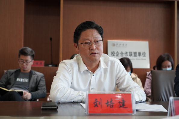 能力作風(fēng)建設(shè)年質(zhì)效評估新聞稿（陳主任、主席修改版）236.png